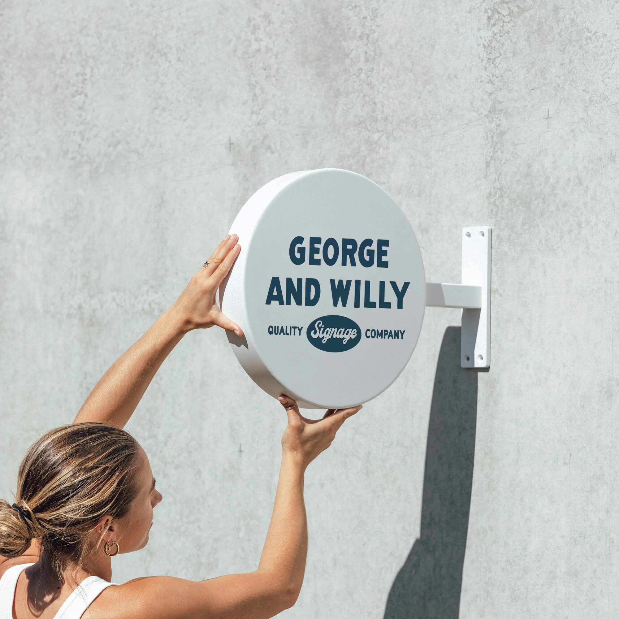 Round Sign - George and Willy